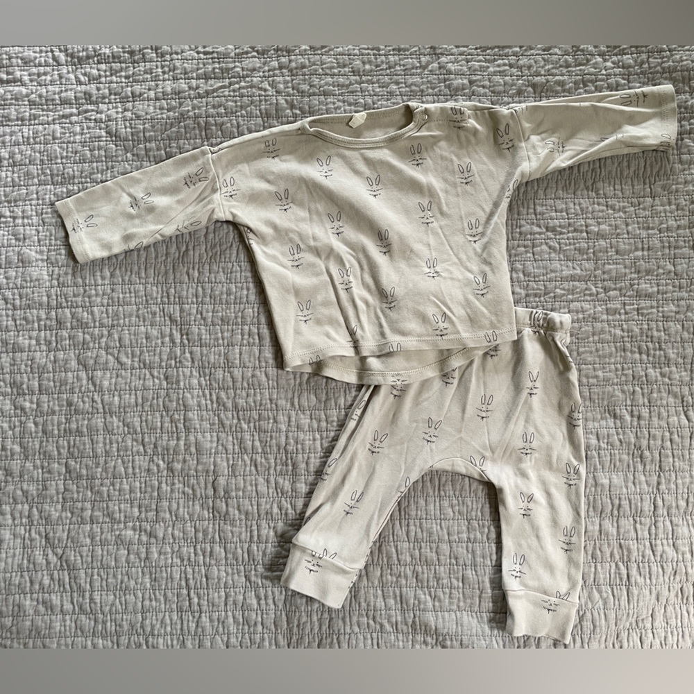 12-18M Quincy Mae Baby Bunny Grey Set